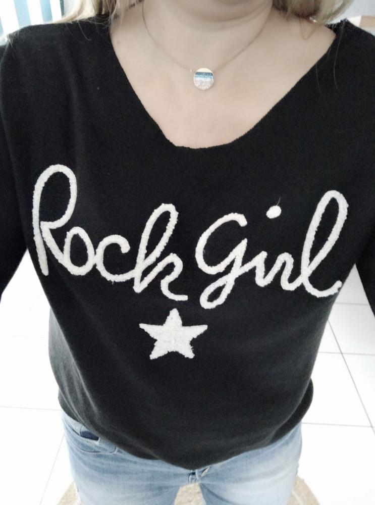 Pull Rock Girl 