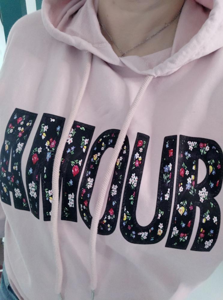 Sweat a capuche AMOUR